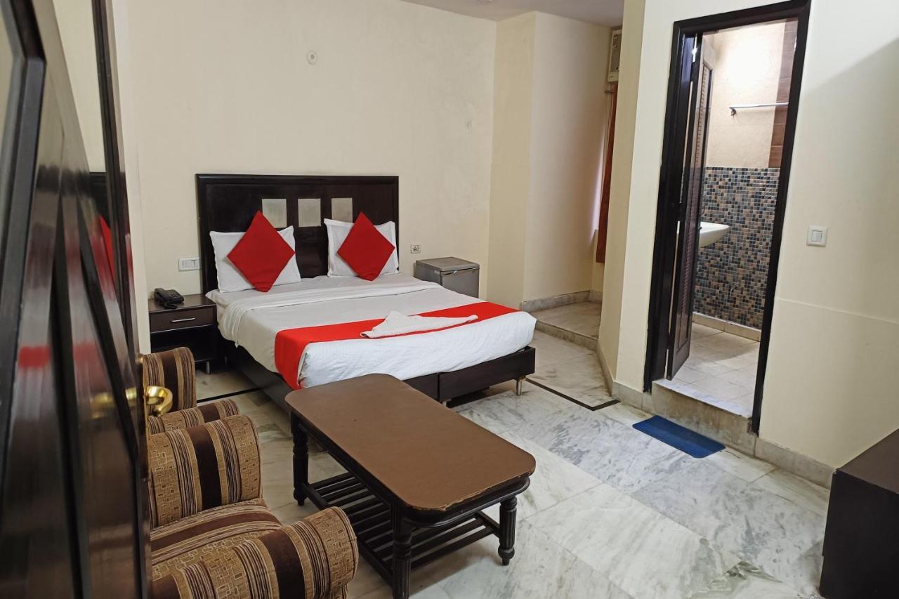 Hotel Mandakini Palace Delhi  Exterior photo